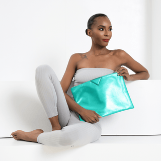 Azure Glow Statement Clutch - La Luz Boutique
