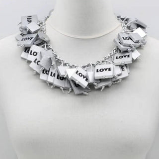 LOVE Necklace- Silver - La Luz Boutique
