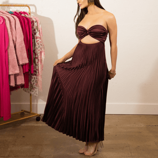 Pillar Twist Front Dress - La Luz Boutique