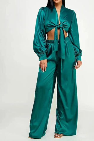 Kelli 2 Piece Satin Set - La Luz Boutique