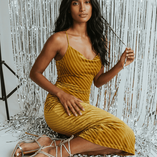 Mimi Mesh Midi Dress - La Luz Boutique