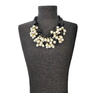 'Noemie' Teardrop Pearl Station Necklace - La Luz Boutique